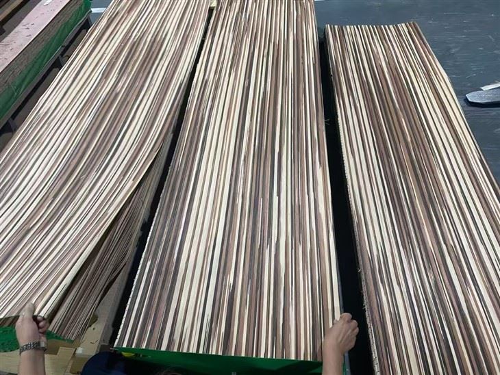 Engineered Wooden Veneer White Oak Veneer Rotary Cut best