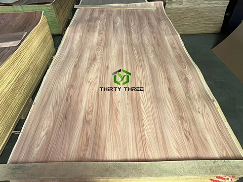 Solid Color Hot Press Synchronized Recon Poplar Veneer